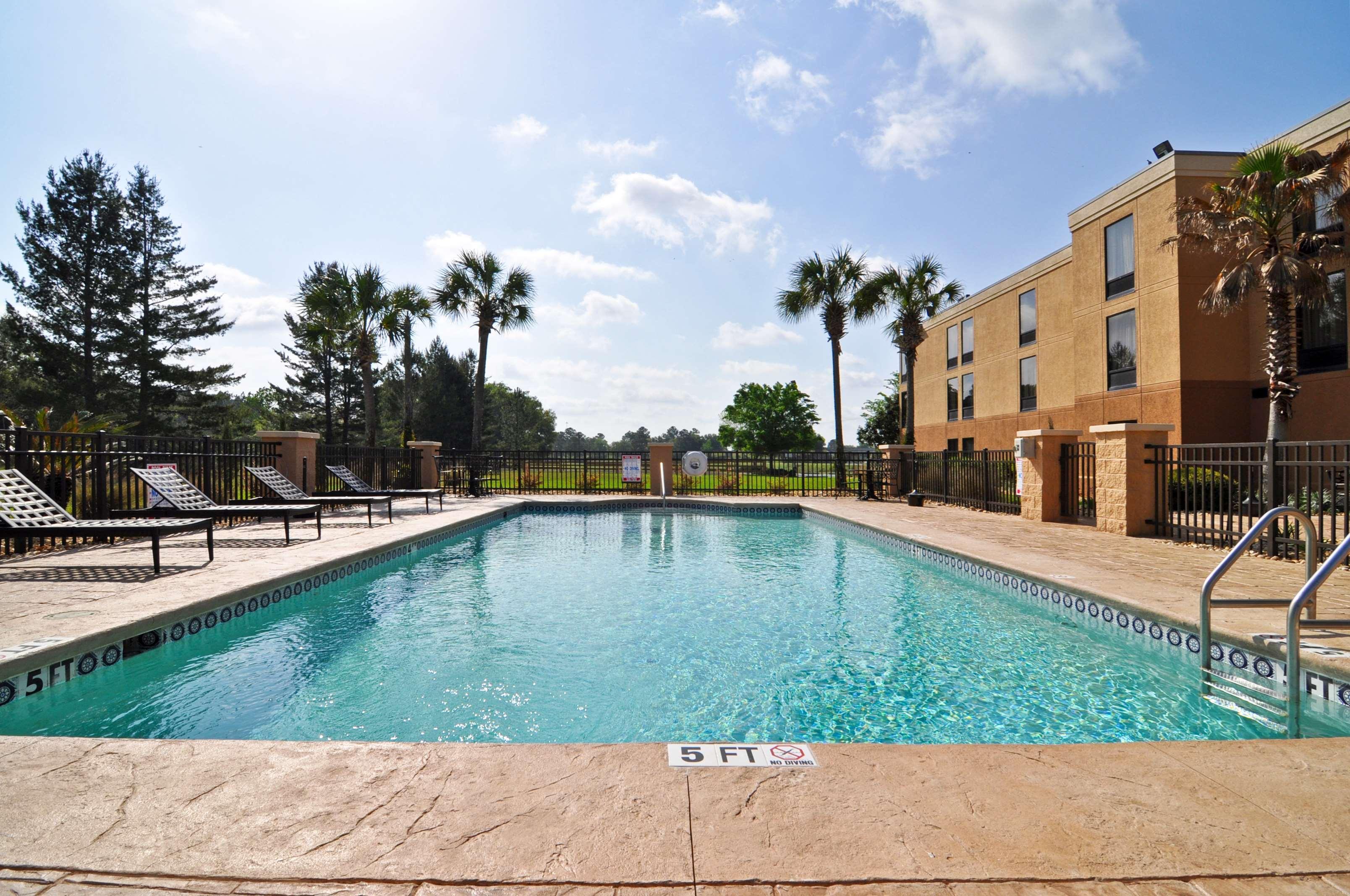 Best Western Plus Madison Kemudahan gambar